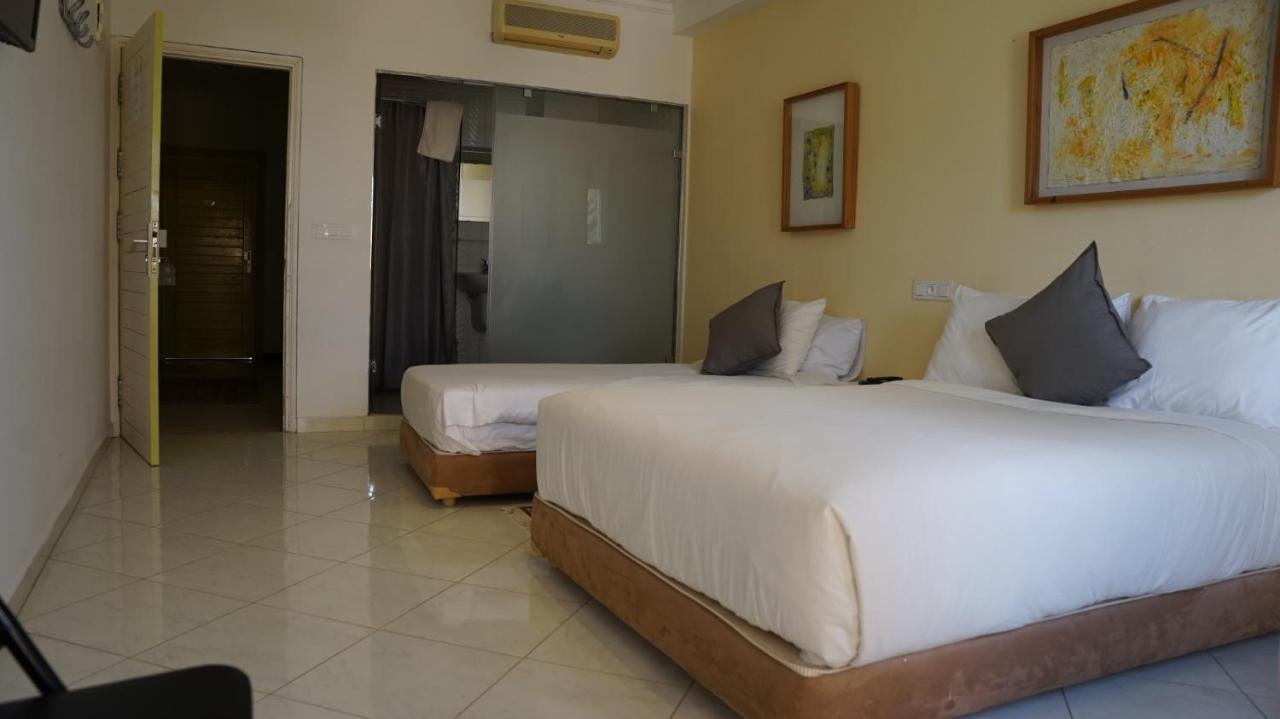 hotel azayla Asilah Kültér fotó
